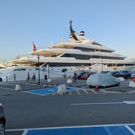 Апартаменты Harbor View Haven Пирей Экстерьер фото